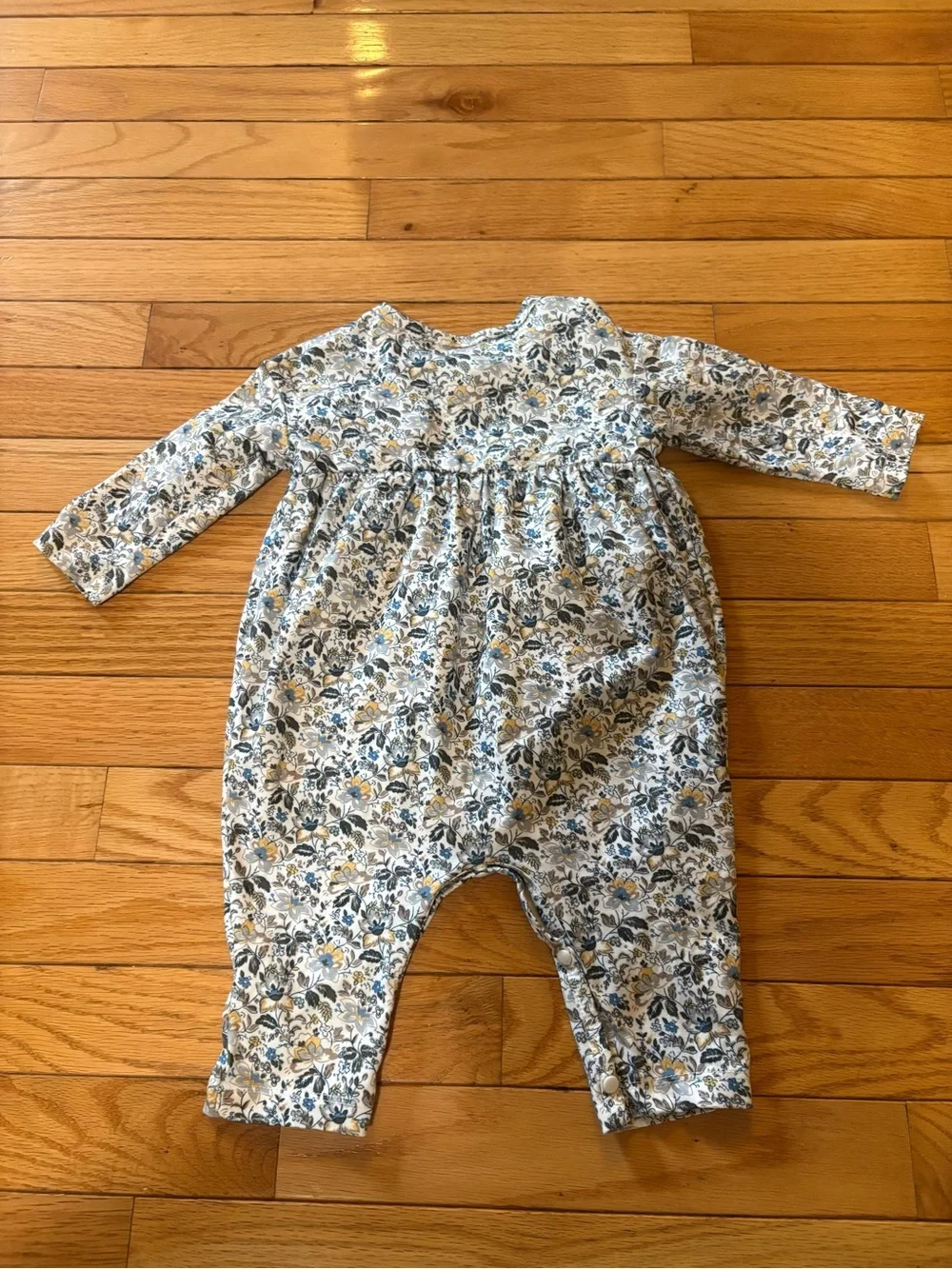 Mabel + Honey Blue Bell Floral Long-Sleeve Romper Blue Cream 9M